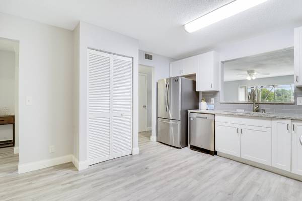 Jupiter, FL 33458,154 Maplecrest CIR