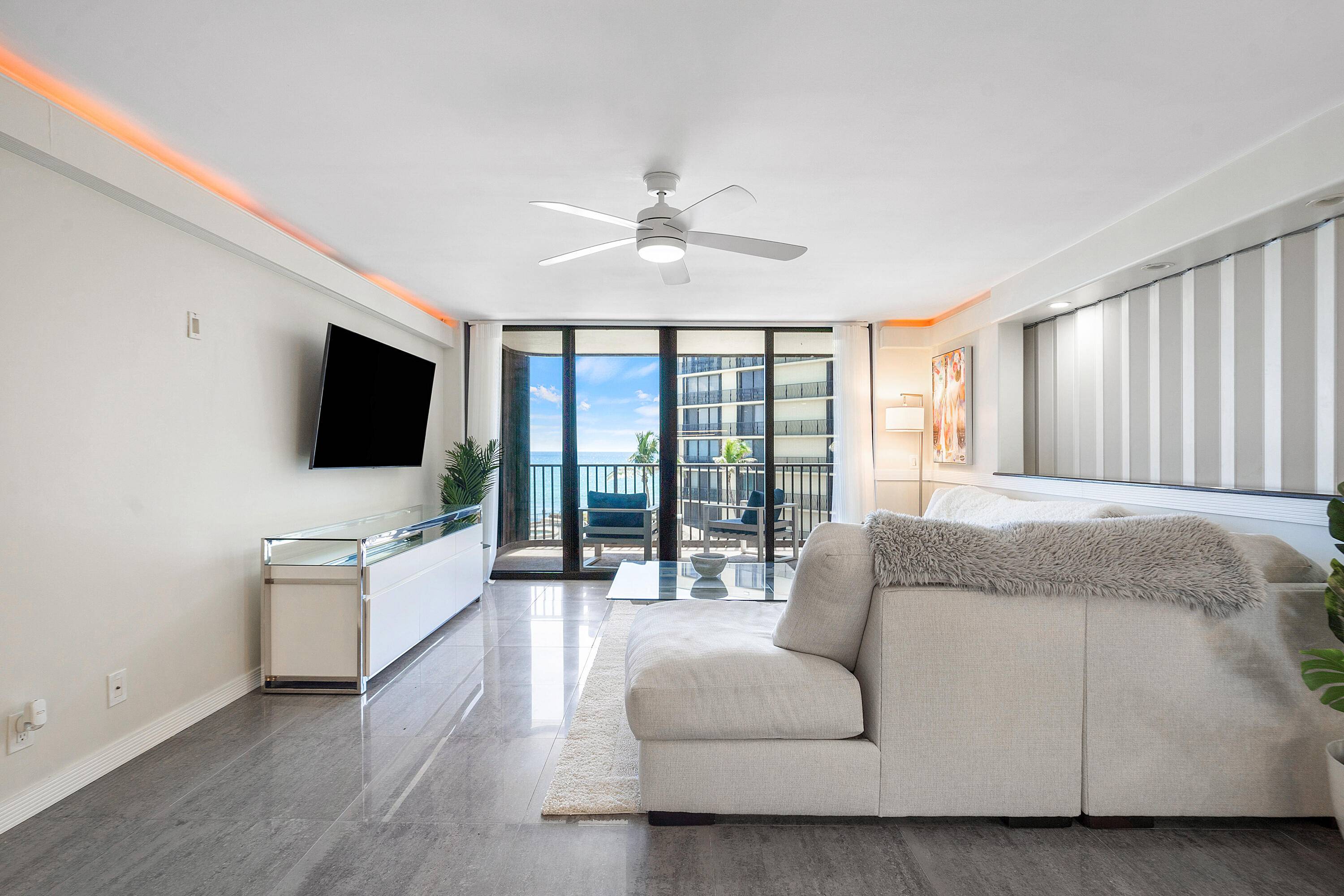 South Palm Beach, FL 33480,3610 S Ocean BLVD 304