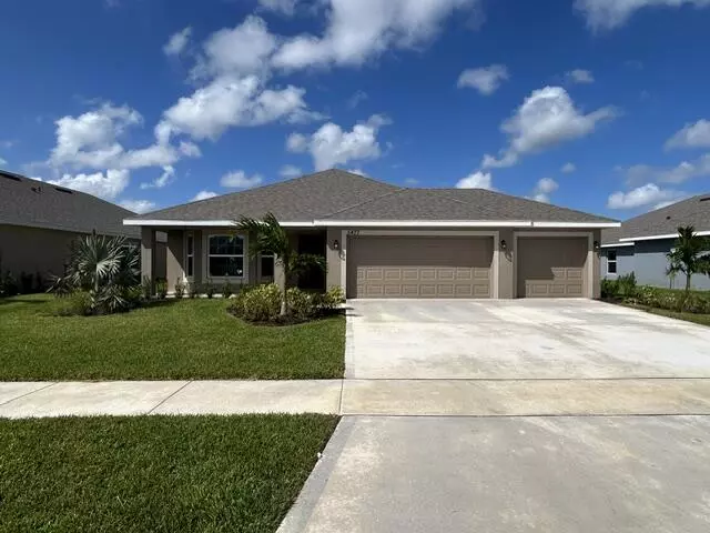 5477 Lugo ST, Fort Pierce, FL 34951