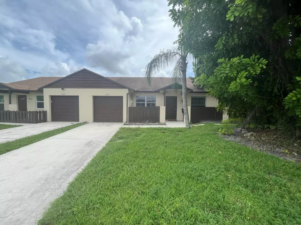 Lake Worth, FL 33467,8540 Lake Point CT