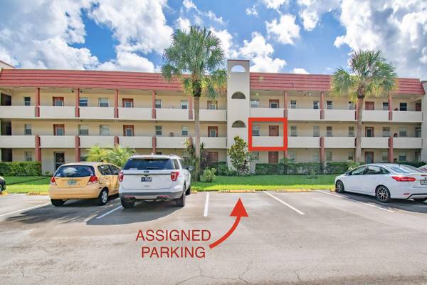 Sunrise, FL 33322,2750 W Sunrise Lakes DR 210