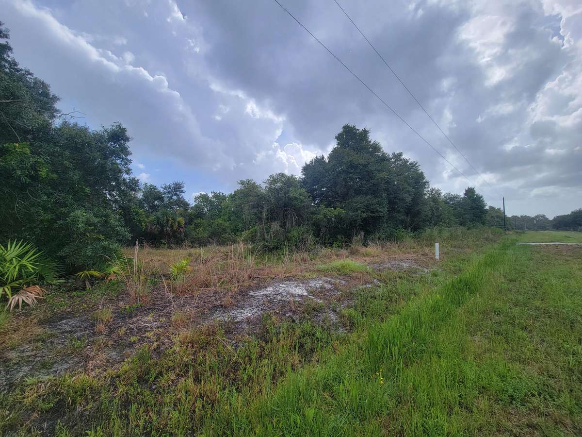 Okeechobee, FL 34972,19036 NW 310th ST