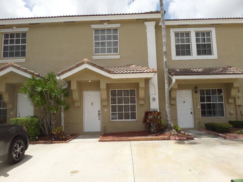 754 SW 122nd TER,  Pembroke Pines,  FL 33025