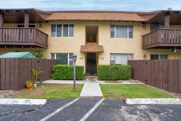 312 Southwind DR 202, North Palm Beach, FL 33408