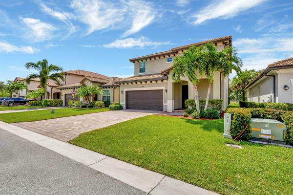 Lake Worth, FL 33463,6873 Langdon WAY