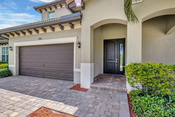 Lake Worth, FL 33463,6873 Langdon WAY