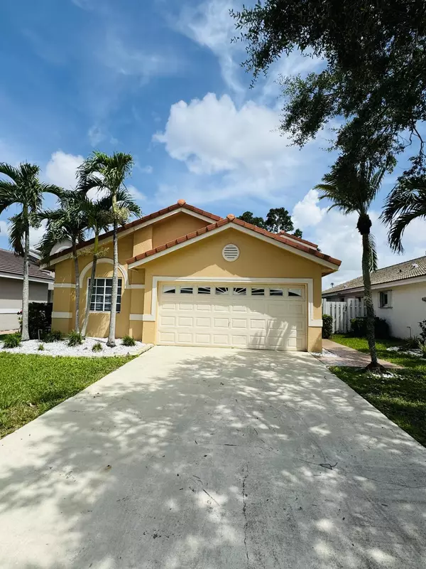 Pembroke Pines, FL 33029,17661 SW 4th CT