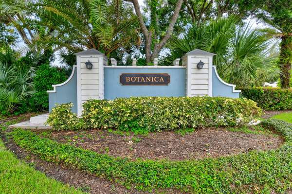 256 W Bay Cedar CIR, Jupiter, FL 33458