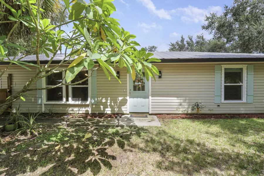 7804 Penny LN, Fort Pierce, FL 34951