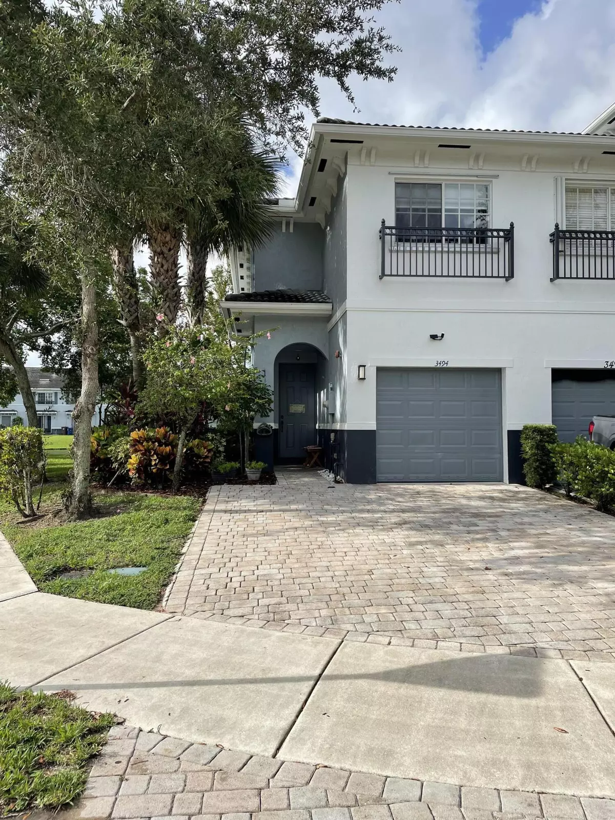 Lauderhill, FL 33311,3494 NW 14th CT