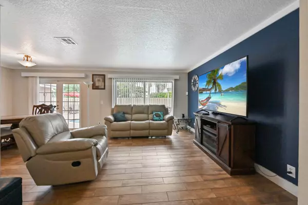 Delray Beach, FL 33484,6556 Country Wood WAY