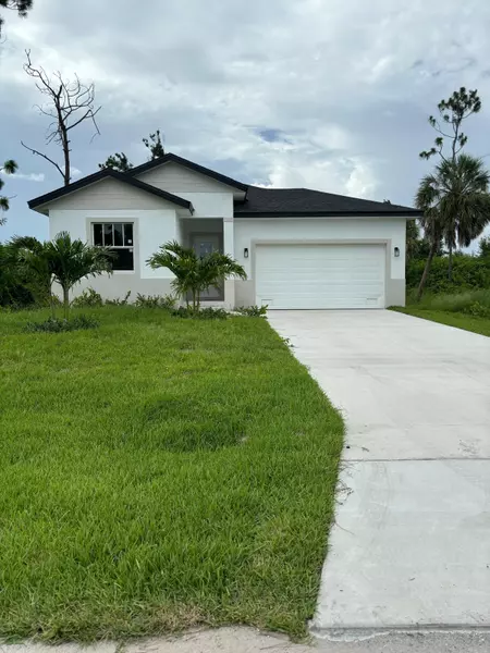 136 Lomas Rd RD, Rotonda West, FL 33947