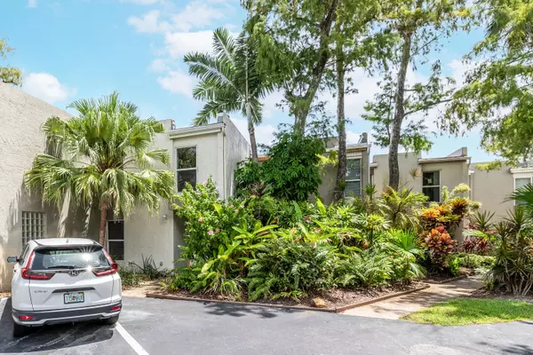 Wilton Manors, FL 33305,694 Kensington PL