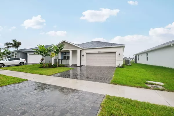 Port Saint Lucie, FL 34986,8966 Dahlia CIR