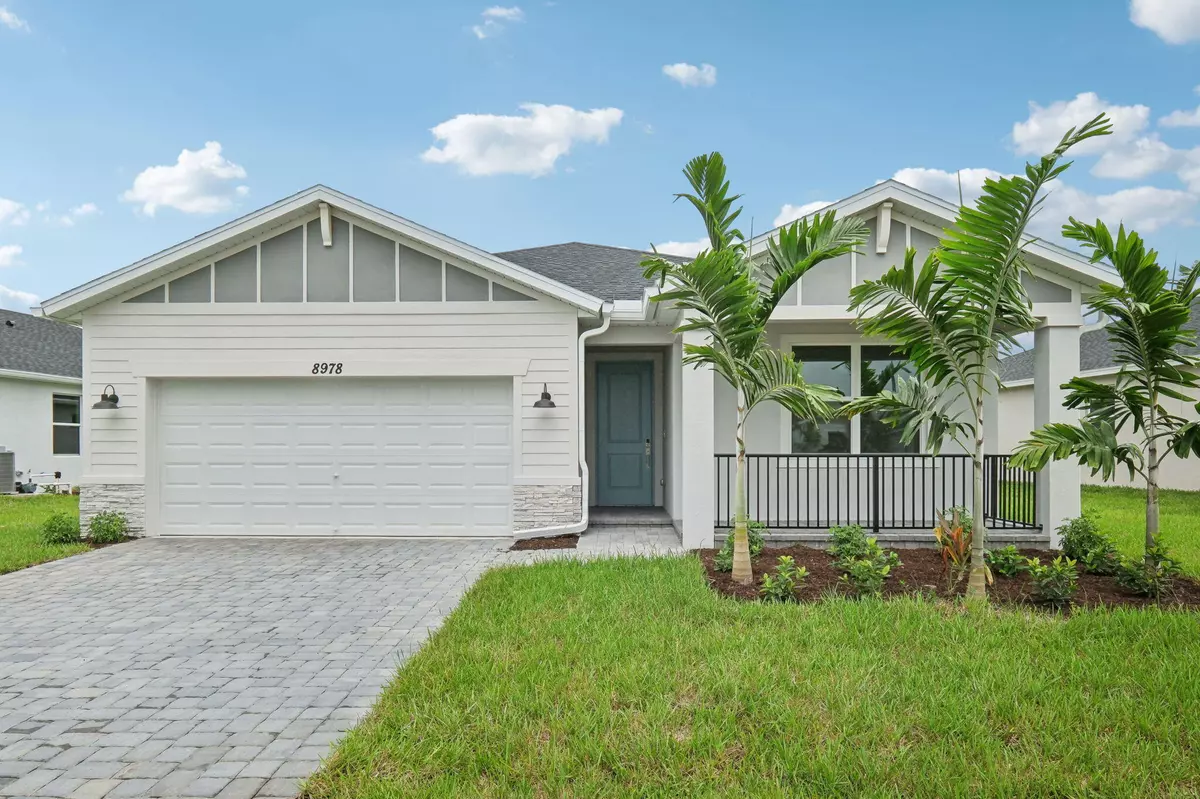 Port Saint Lucie, FL 34986,8978 Dahlia CIR