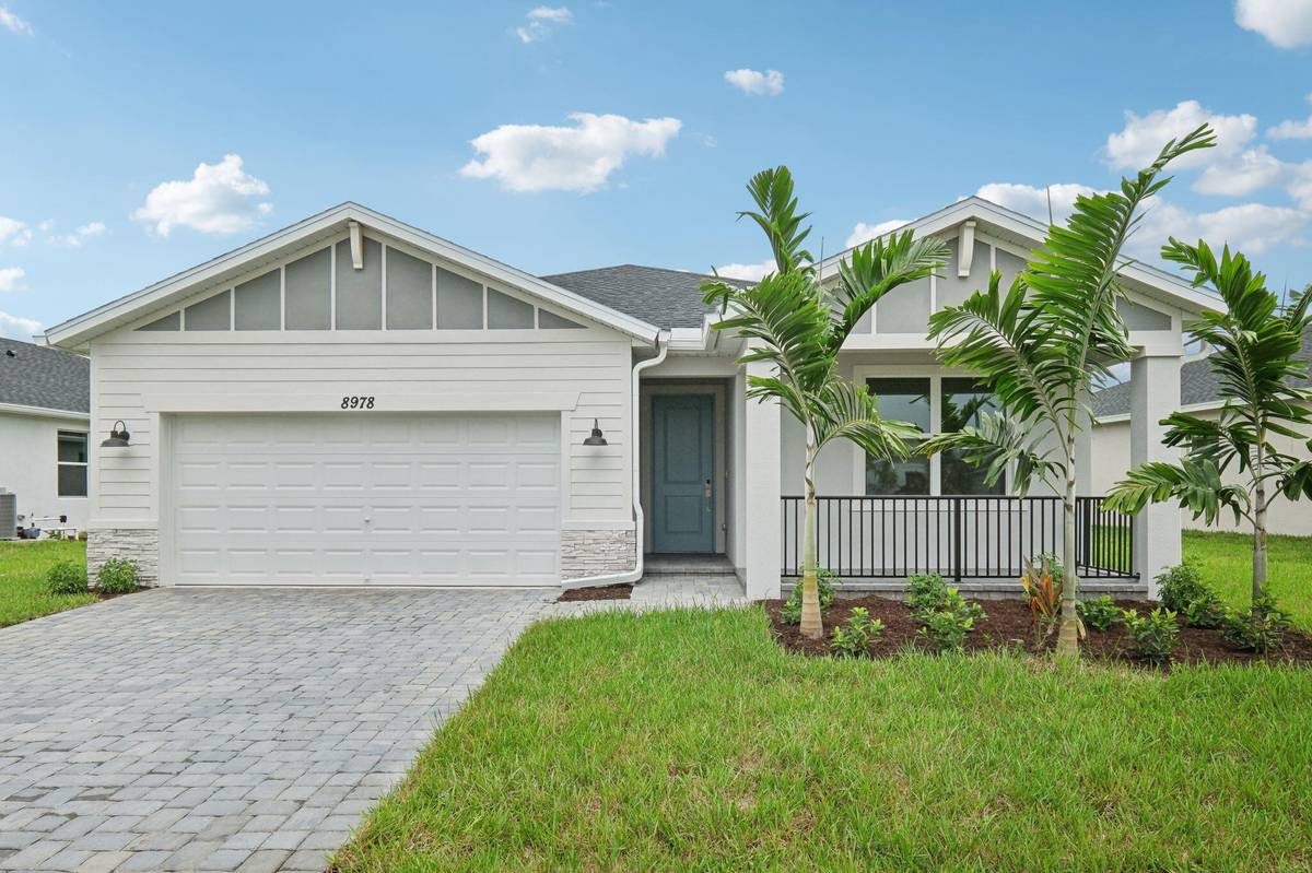 Port Saint Lucie, FL 34986,8978 Dahlia CIR