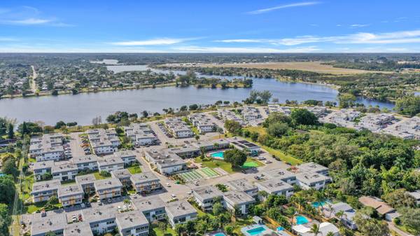 Lake Worth Beach, FL 33461,3120 Cynthia LN 216