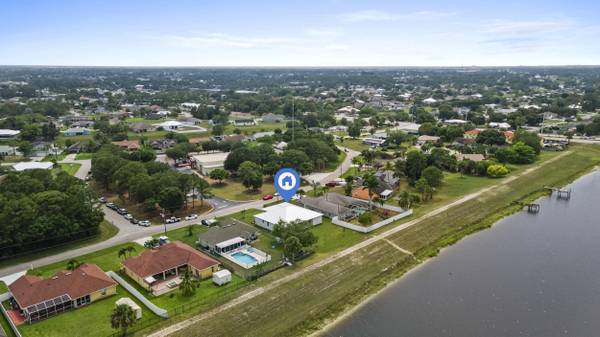 Port Saint Lucie, FL 34953,132 SW Dalton CIR