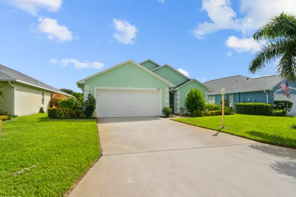 Port Saint Lucie, FL 34953,515 SW Sundance TRL