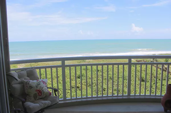 3702 N A1a Apt 503, Hutchinson Island, FL 34949