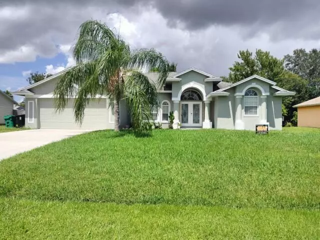 135 SW Majestic TER, Port Saint Lucie, FL 34984