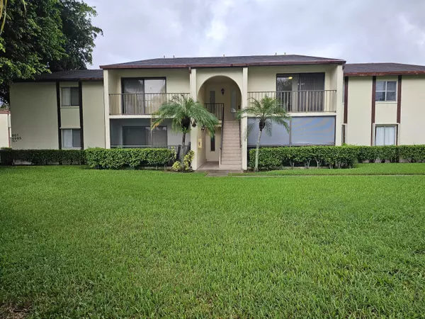 West Palm Beach, FL 33417,4995 Sable Pine CIR B2