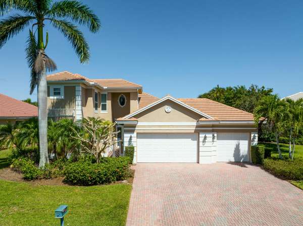 1188 River Wind CIR, Vero Beach, FL 32967