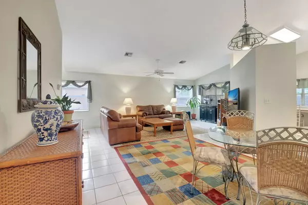 Delray Beach, FL 33445,4050 Laurelwood LN