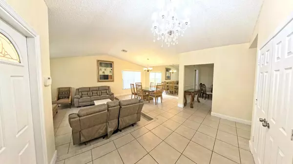 Wellington, FL 33414,13484 Jonquil CT