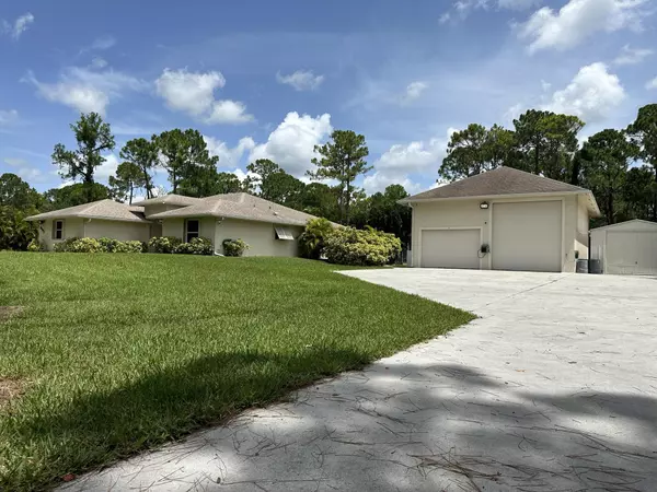 16193 N 72nd RD, Loxahatchee, FL 33470