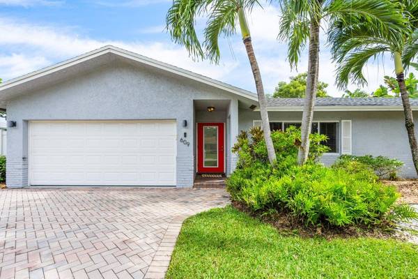 Delray Beach, FL 33444,609 Heron DR