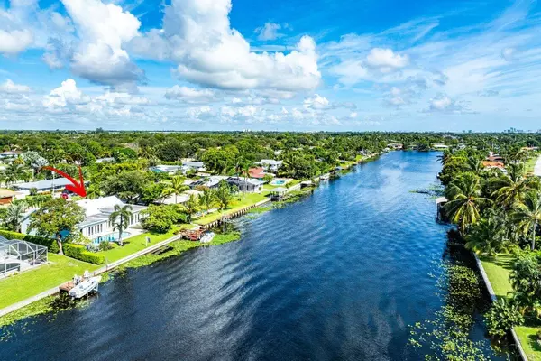 Lake Clarke Shores, FL 33406,8340 W Lake DR