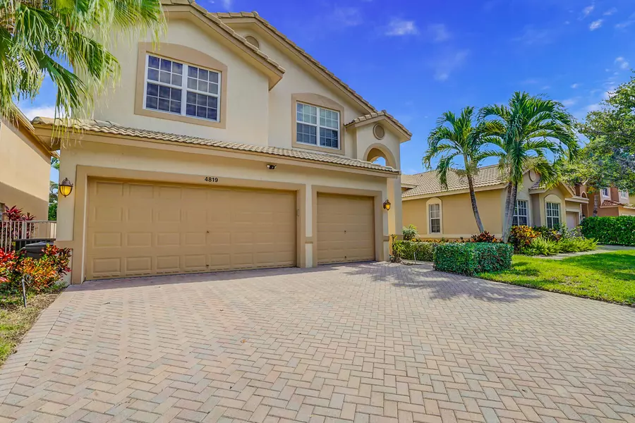 4819 S Classical BLVD, Delray Beach, FL 33445