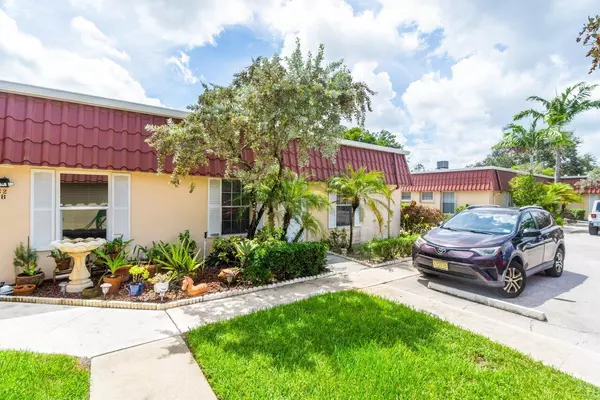 282 Cape Cod CIR A, Lake Worth, FL 33467