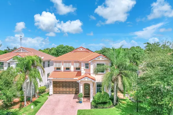 313 Mulberry Grove RD, Royal Palm Beach, FL 33411