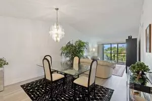 Delray Beach, FL 33484,15451 Pembridge DR 239