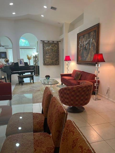 Boynton Beach, FL 33472,8744 Milport DR