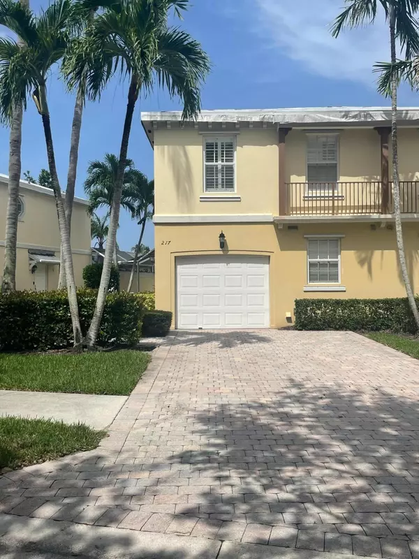 217 Fortuna DR, Palm Beach Gardens, FL 33410