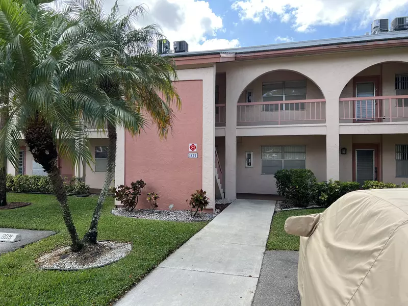 1207 Bahama BND G2, Coconut Creek, FL 33066