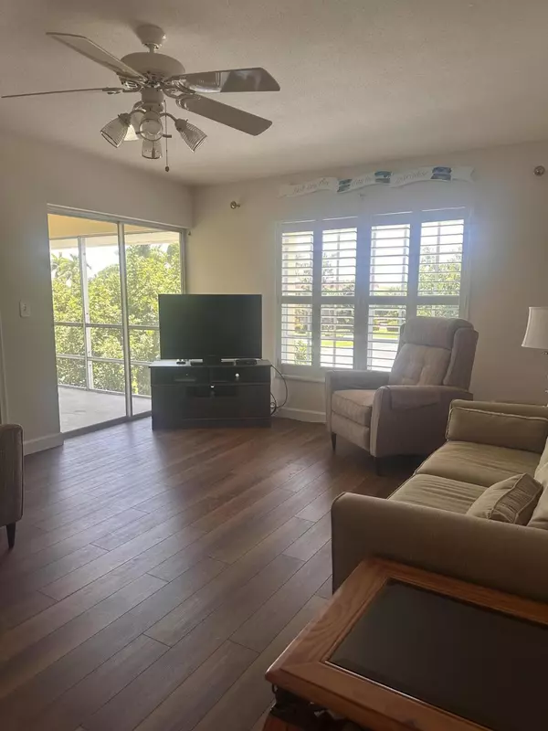 Palm Beach Gardens, FL 33418,5540 N Tamberlane CIR 321