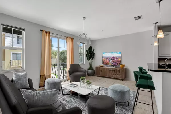 Boca Raton, FL 33431,559 NW 39th Cir CIR