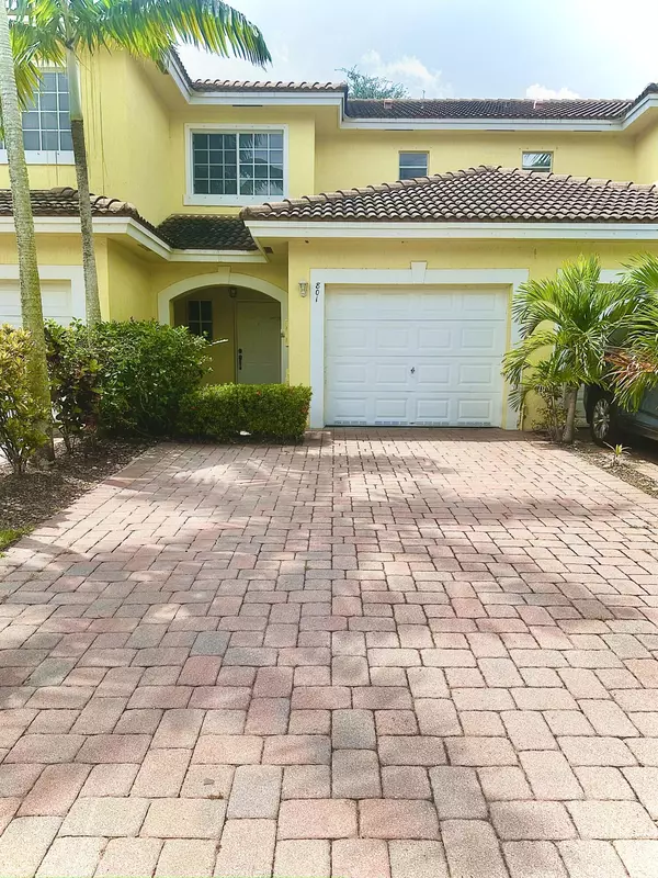 801 Imperial Lake RD, West Palm Beach, FL 33413