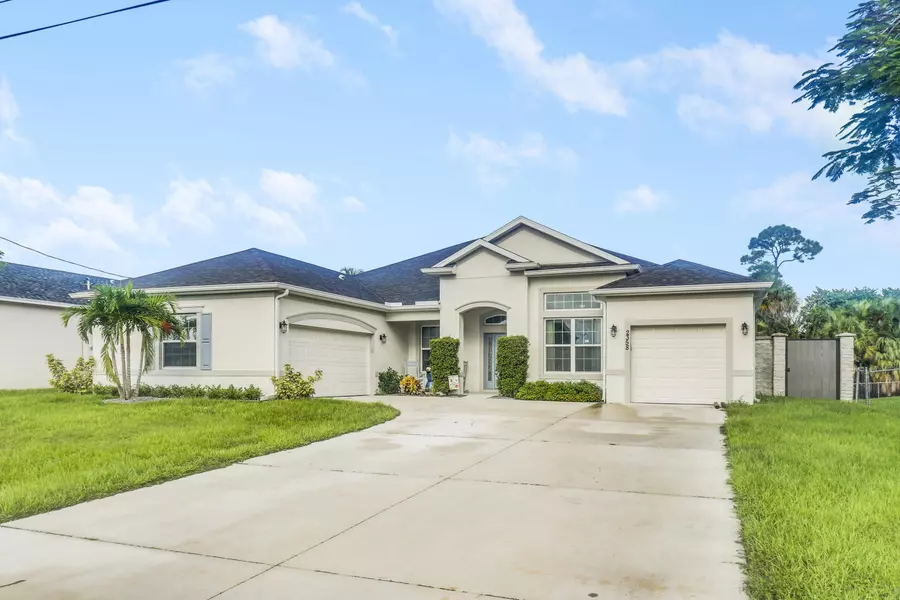 2358 SW Blaine TER, Port Saint Lucie, FL 34953