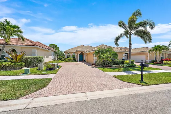 Jensen Beach, FL 34957,1592 NW Old Oak TER