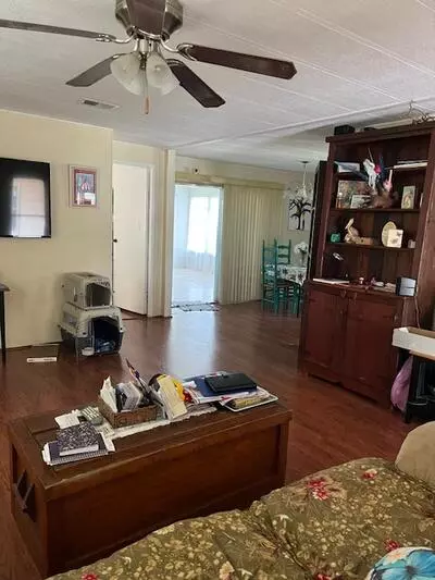 Port Saint Lucie, FL 34952,141 E Caribbean