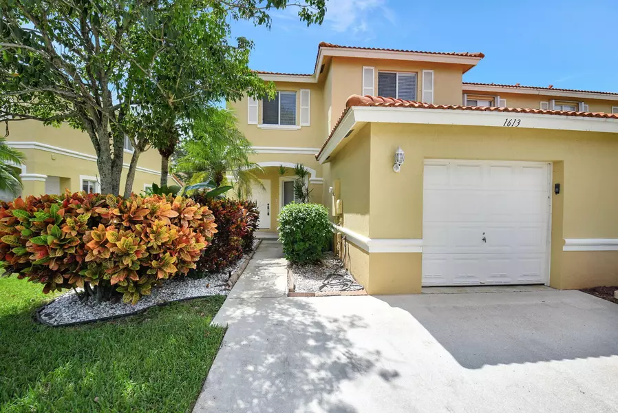 1613 Cetona DR, Boynton Beach, FL 33436