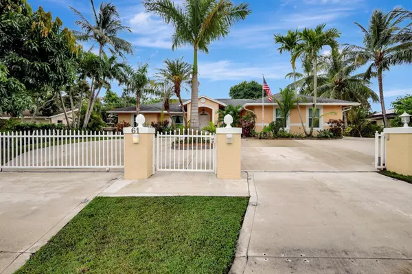 61 W Cypress RD, Lake Worth, FL 33467