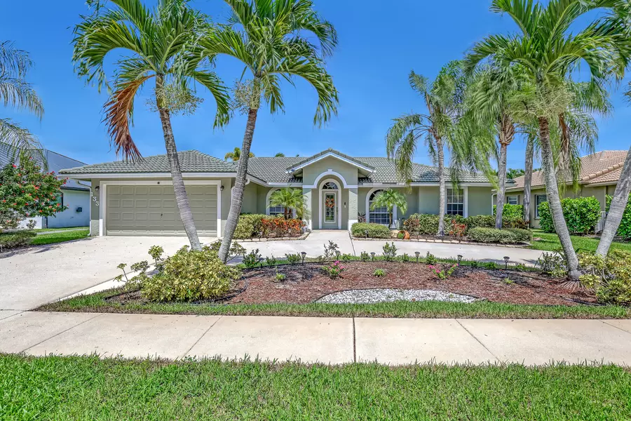 133 Black Olive CRES, Royal Palm Beach, FL 33411