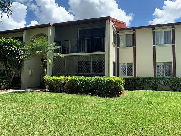 4821 Sable Pine CIR D1, West Palm Beach, FL 33417