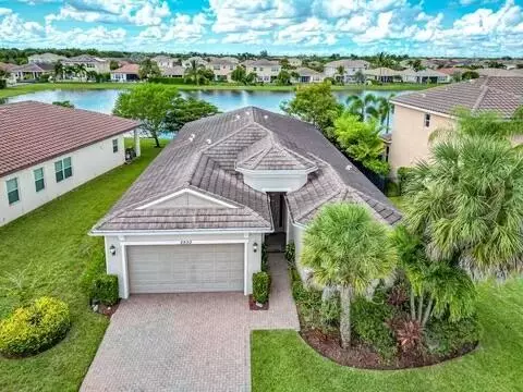 2930 Bellarosa CIR, Royal Palm Beach, FL 33411